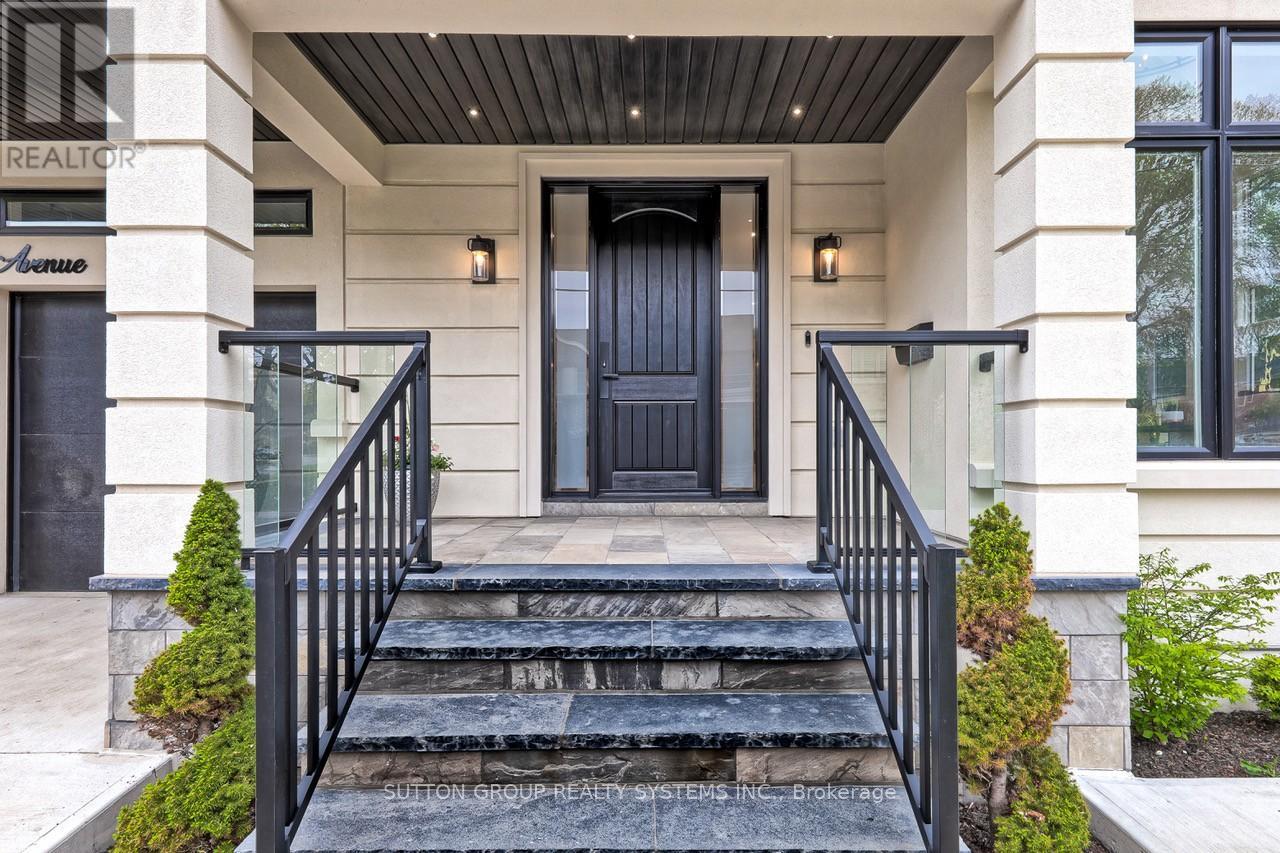 214 Shaver Avenue N, Toronto, Ontario  M9B 4P3 - Photo 42 - W12541364