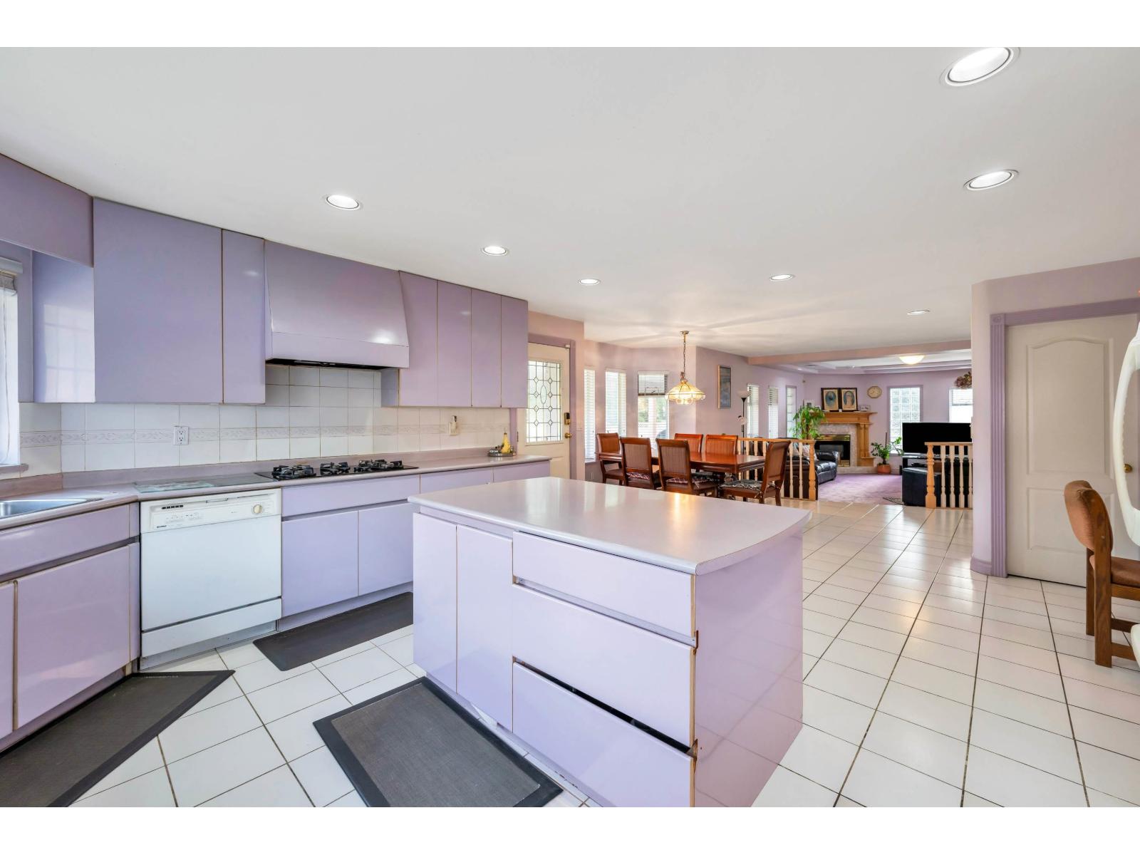 5748 126 Street, Surrey, British Columbia  V3X 3G8 - Photo 12 - R3066668