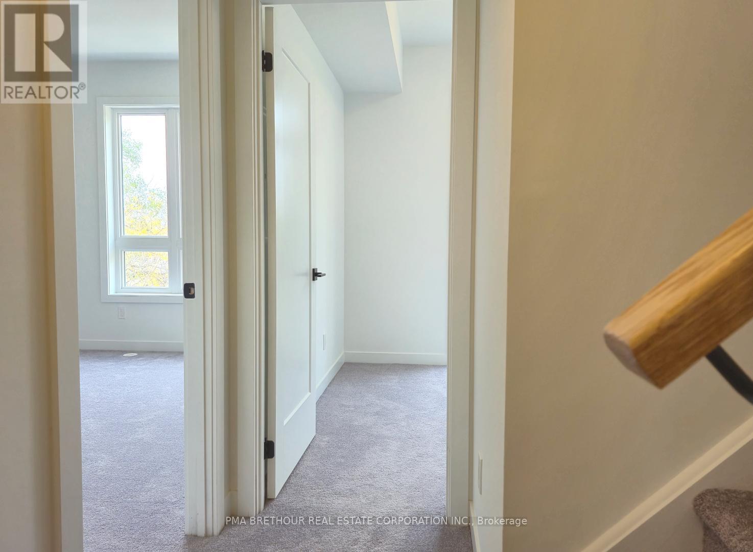 3 - 4045 Hickory Drive, Mississauga, Ontario  L4W 0G6 - Photo 14 - W12541484