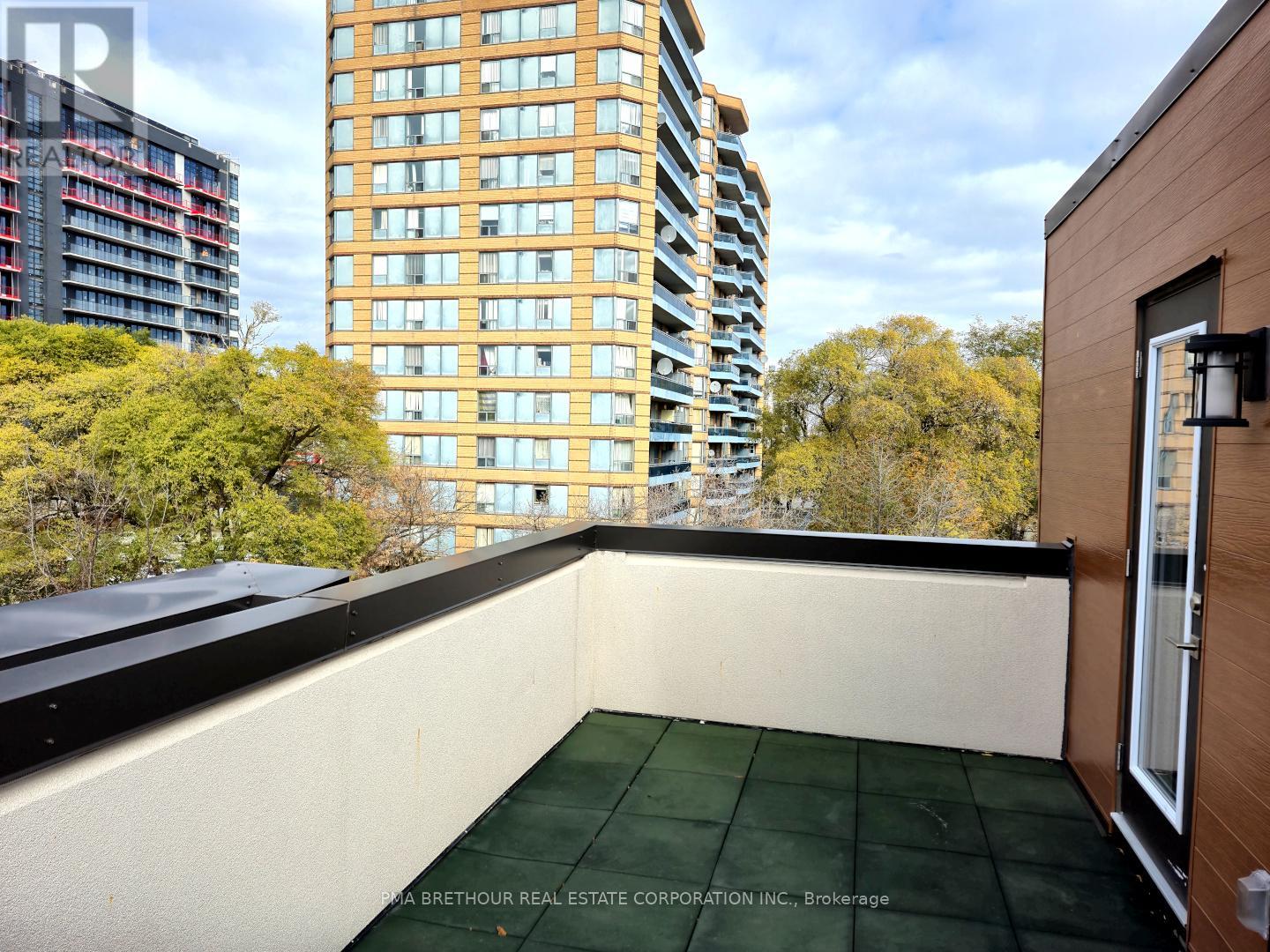 3 - 4045 Hickory Drive, Mississauga, Ontario  L4W 0G6 - Photo 27 - W12541484