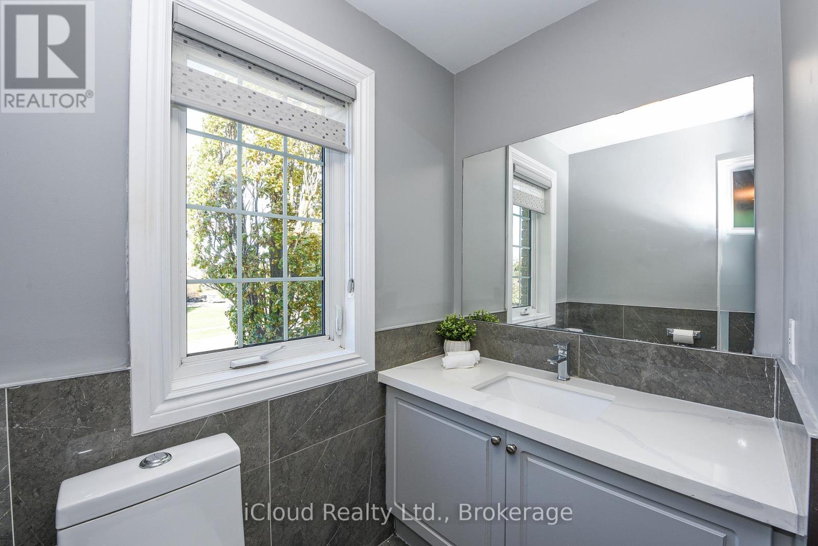 25 Giles Road, Caledon, Ontario  L7K 0B6 - Photo 33 - W12541522