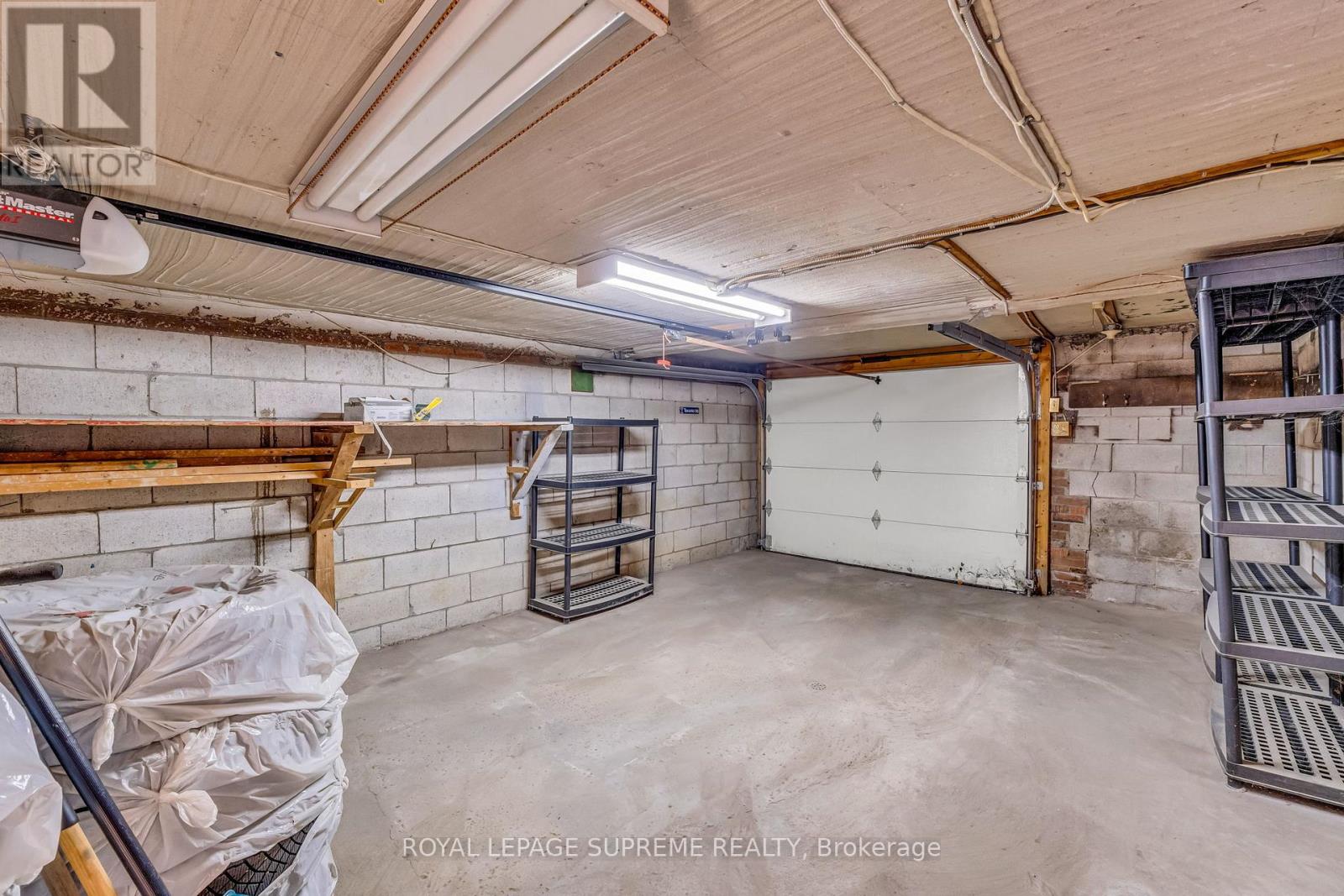 579a Delaware Avenue, Toronto, Ontario  M6H 5V3 - Photo 37 - W12541542