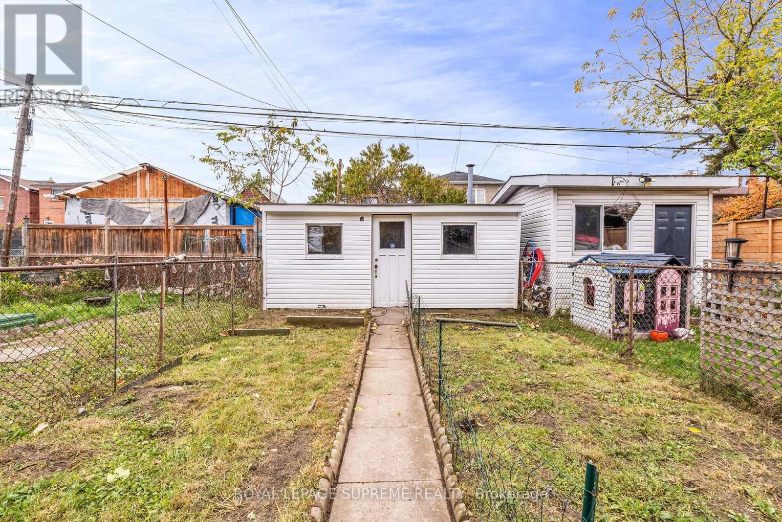 579a Delaware Avenue, Toronto, Ontario  M6H 5V3 - Photo 47 - W12541542