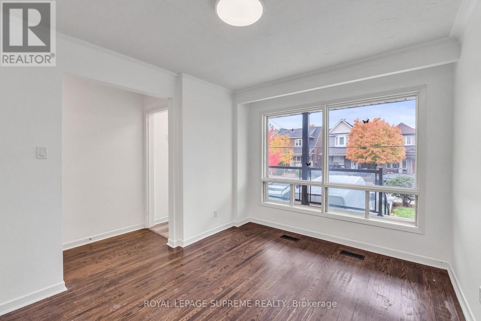 579a Delaware Avenue, Toronto, Ontario  M6H 5V3 - Photo 9 - W12541542