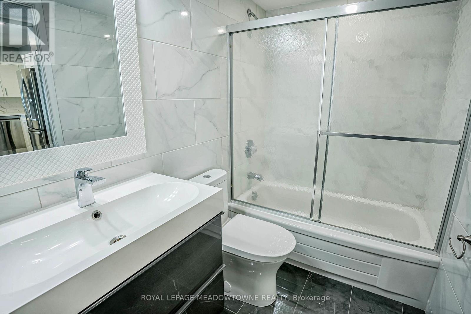 1512 - 50 Kingsbridge Garden Circle, Mississauga, Ontario  L5R 1Y2 - Photo 24 - W12541544