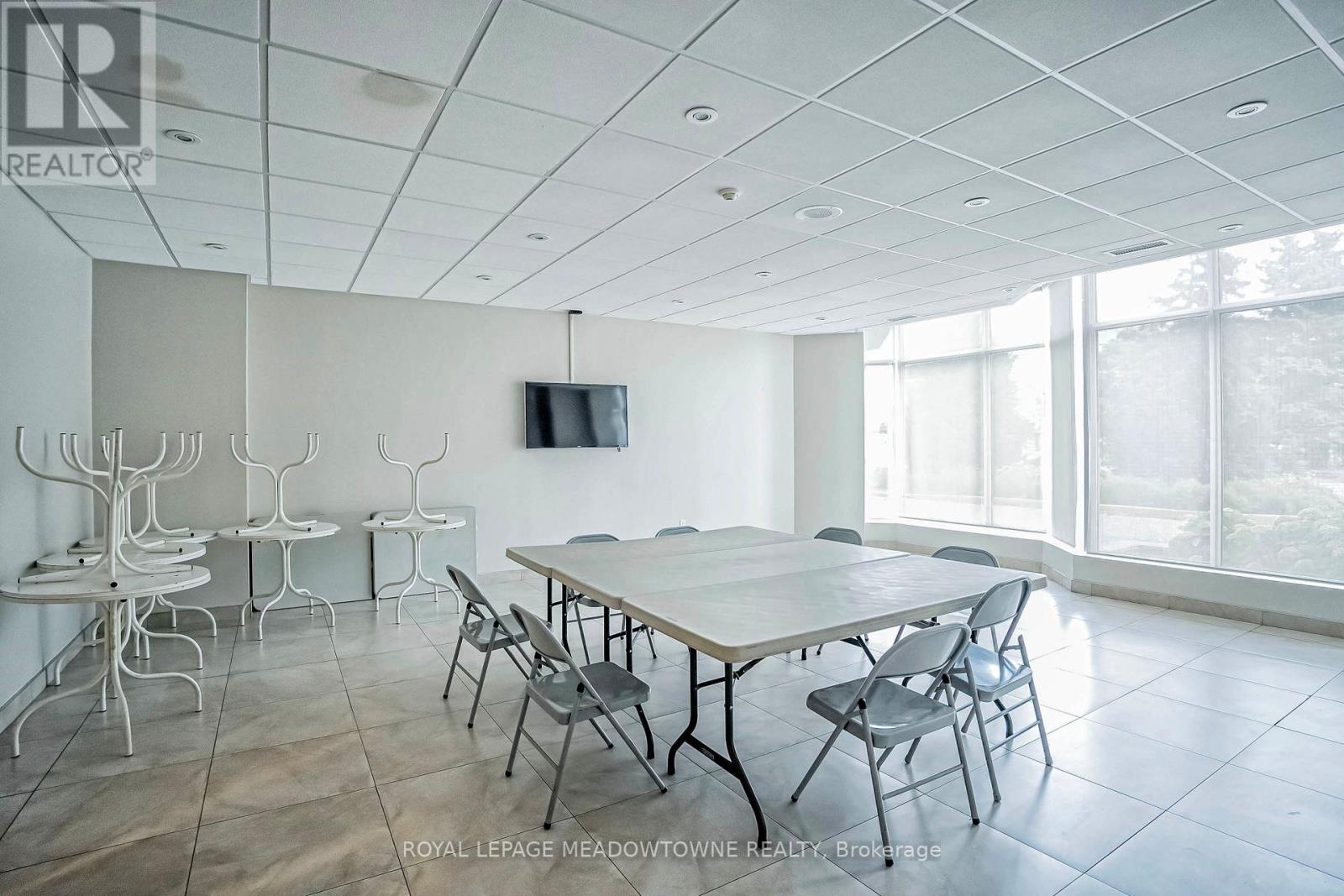 1512 - 50 Kingsbridge Garden Circle, Mississauga, Ontario  L5R 1Y2 - Photo 34 - W12541544