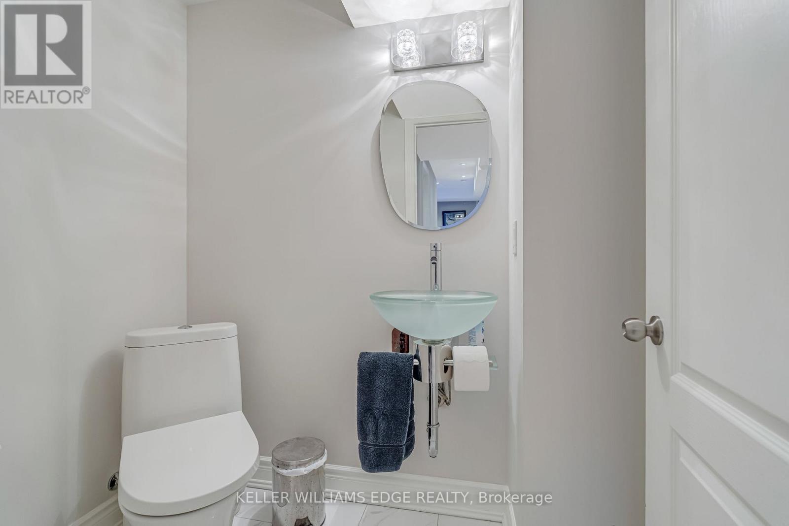 8 Keewaydin Street, Hamilton, Ontario  L8B 0K1 - Photo 37 - X12541454