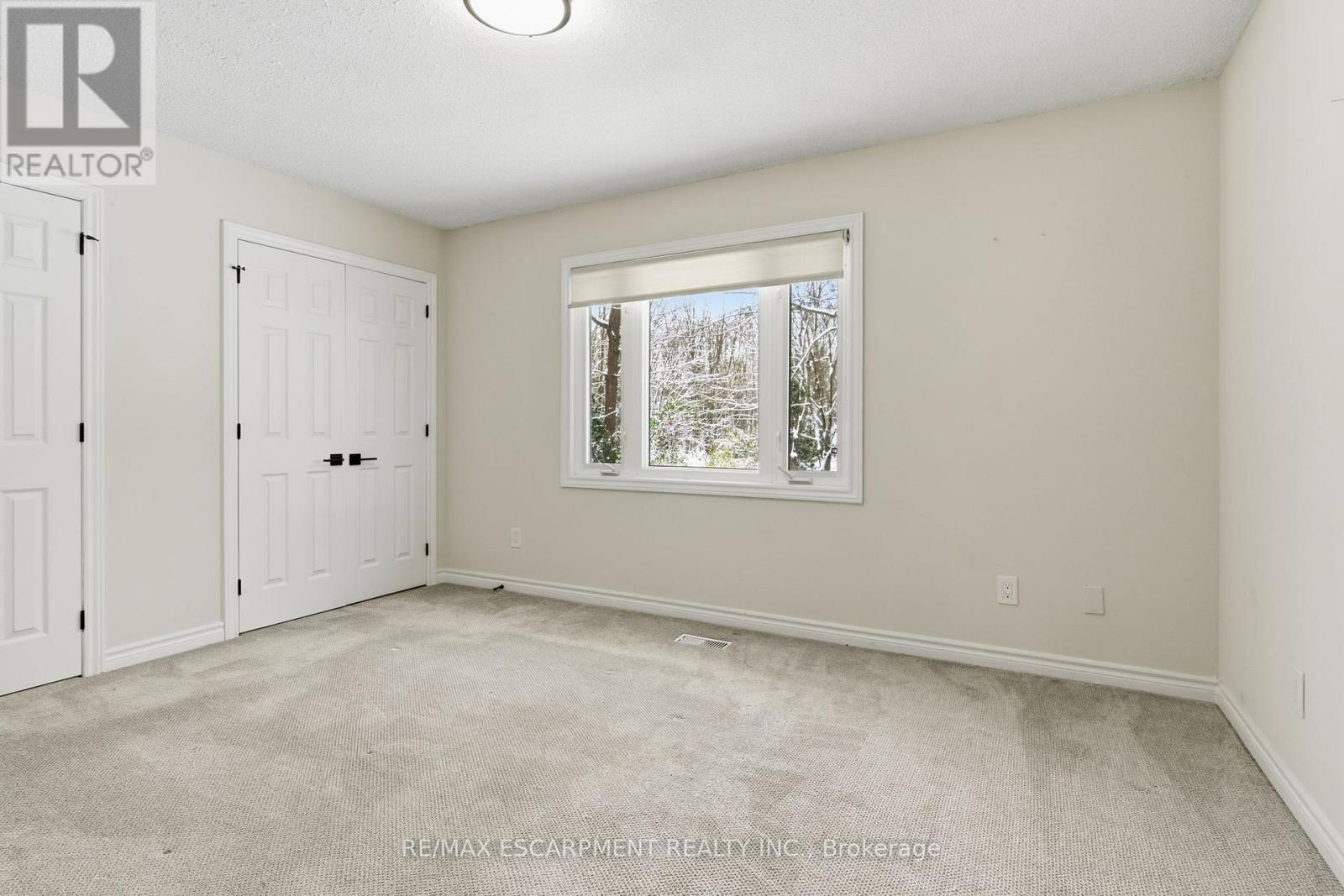 563 6th Concession Road W, Hamilton, Ontario  L8B 1N2 - Photo 31 - X12541476