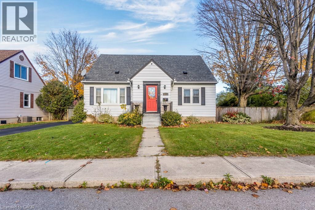 825 Maple Avenue, Woodstock, Ontario  N4S 2A5 - Photo 1 - 40788101