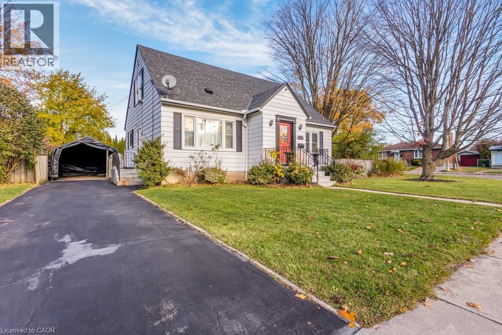 825 Maple Avenue, Woodstock, Ontario  N4S 2A5 - Photo 2 - 40788101