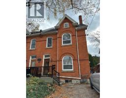 196 HATT Street Unit# B, Dundas, Ontario