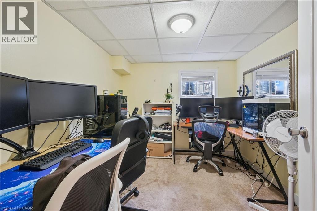 26 Nora Court, Cambridge, Ontario N3C 3N1 - Photo 18 - 40778992