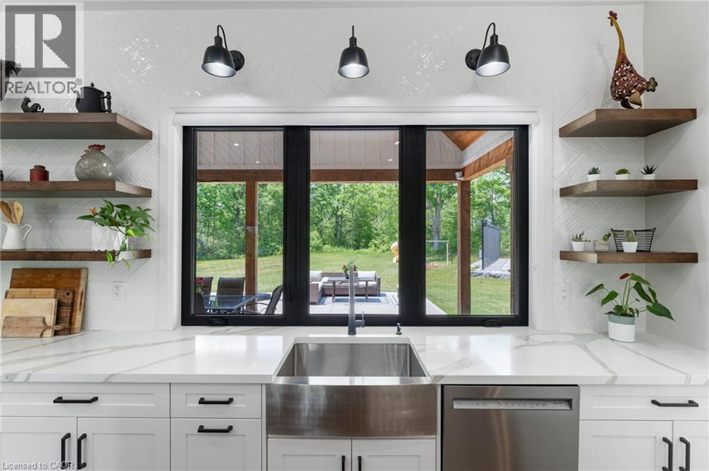 11 Cockshutt Road, Brantford, Ontario  N3T 5L6 - Photo 14 - 40788078