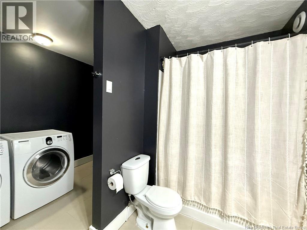 8 Conway Street, Edmundston, New Brunswick  E3V 1Z1 - Photo 18 - NB129981