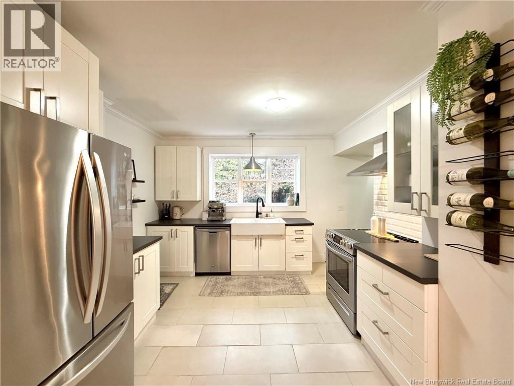 8 Conway Street, Edmundston, New Brunswick  E3V 1Z1 - Photo 5 - NB129981