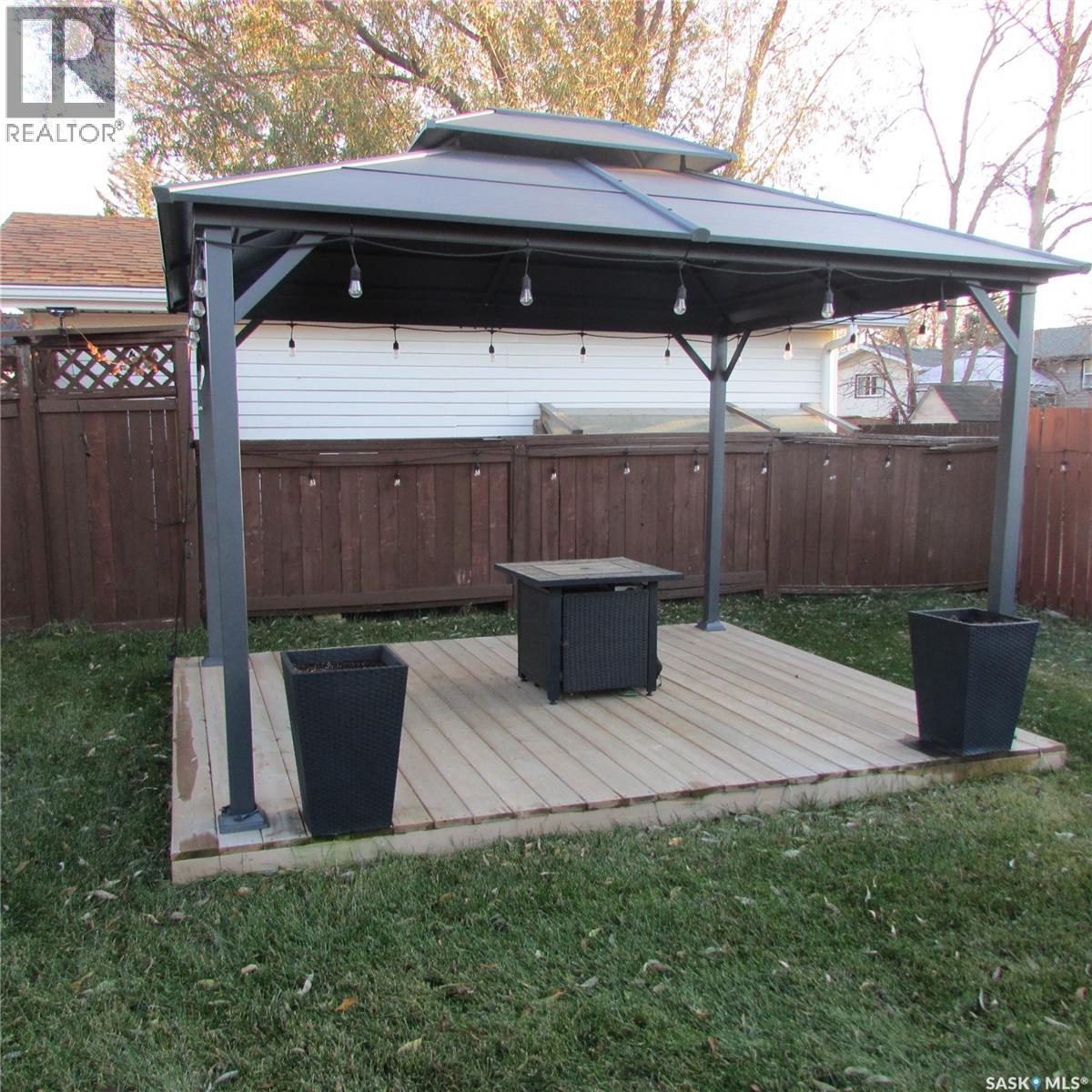 118 Mcsherry Crescent, Regina, Saskatchewan  S4T 7B8 - Photo 5 - SK023994