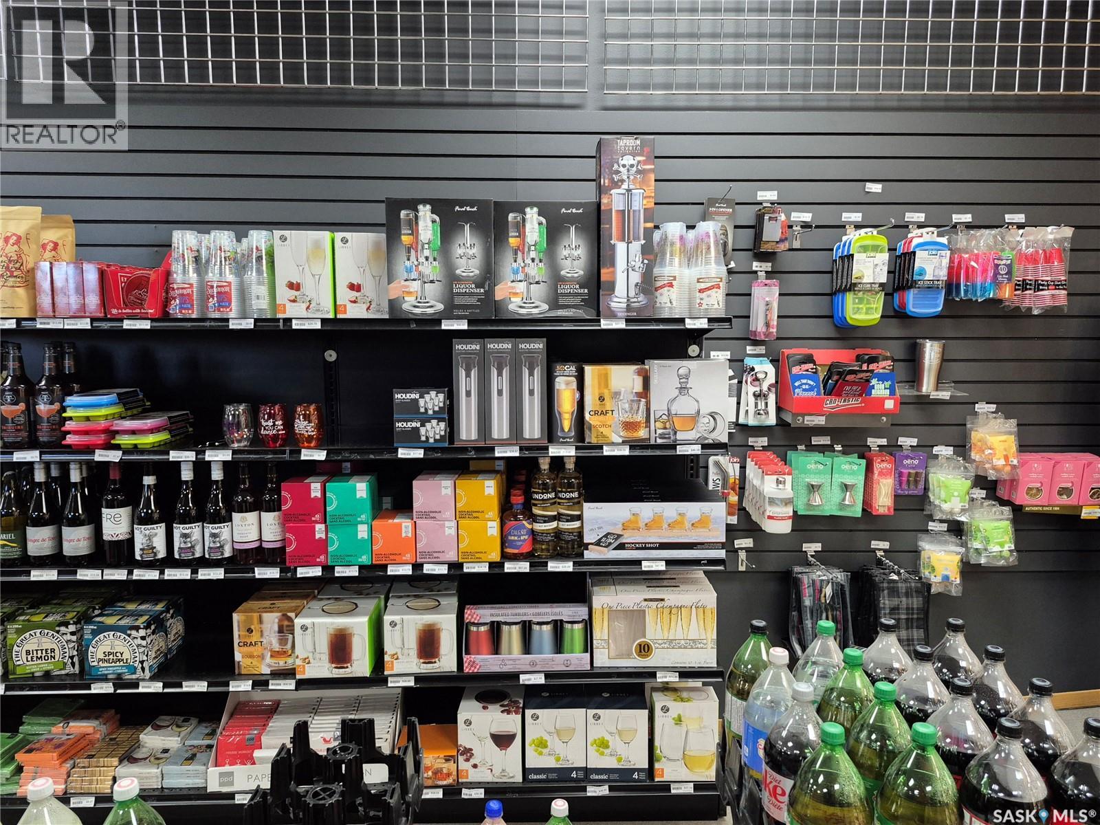 Shaunavon Liquor Store, Shaunavon, Saskatchewan  S0N 2M0 - Photo 14 - SK023990