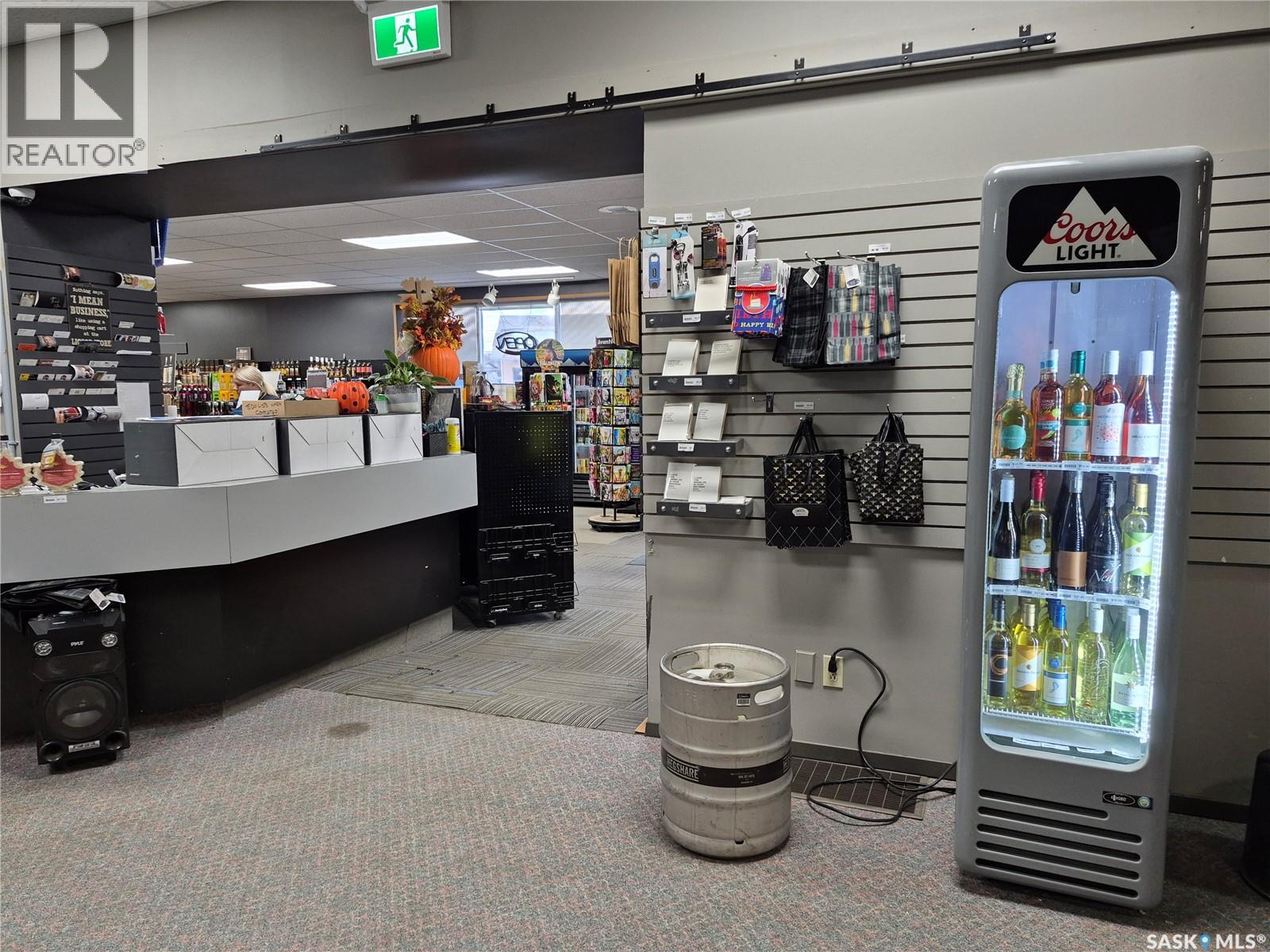 Shaunavon Liquor Store, Shaunavon, Saskatchewan  S0N 2M0 - Photo 22 - SK023990