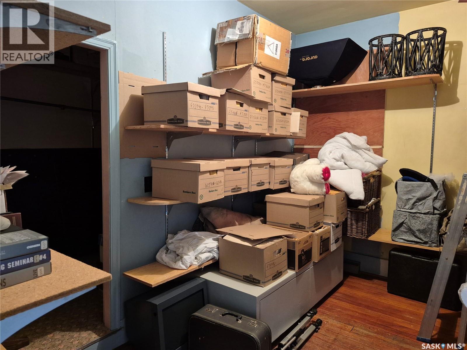 Shaunavon Liquor Store, Shaunavon, Saskatchewan  S0N 2M0 - Photo 25 - SK023990