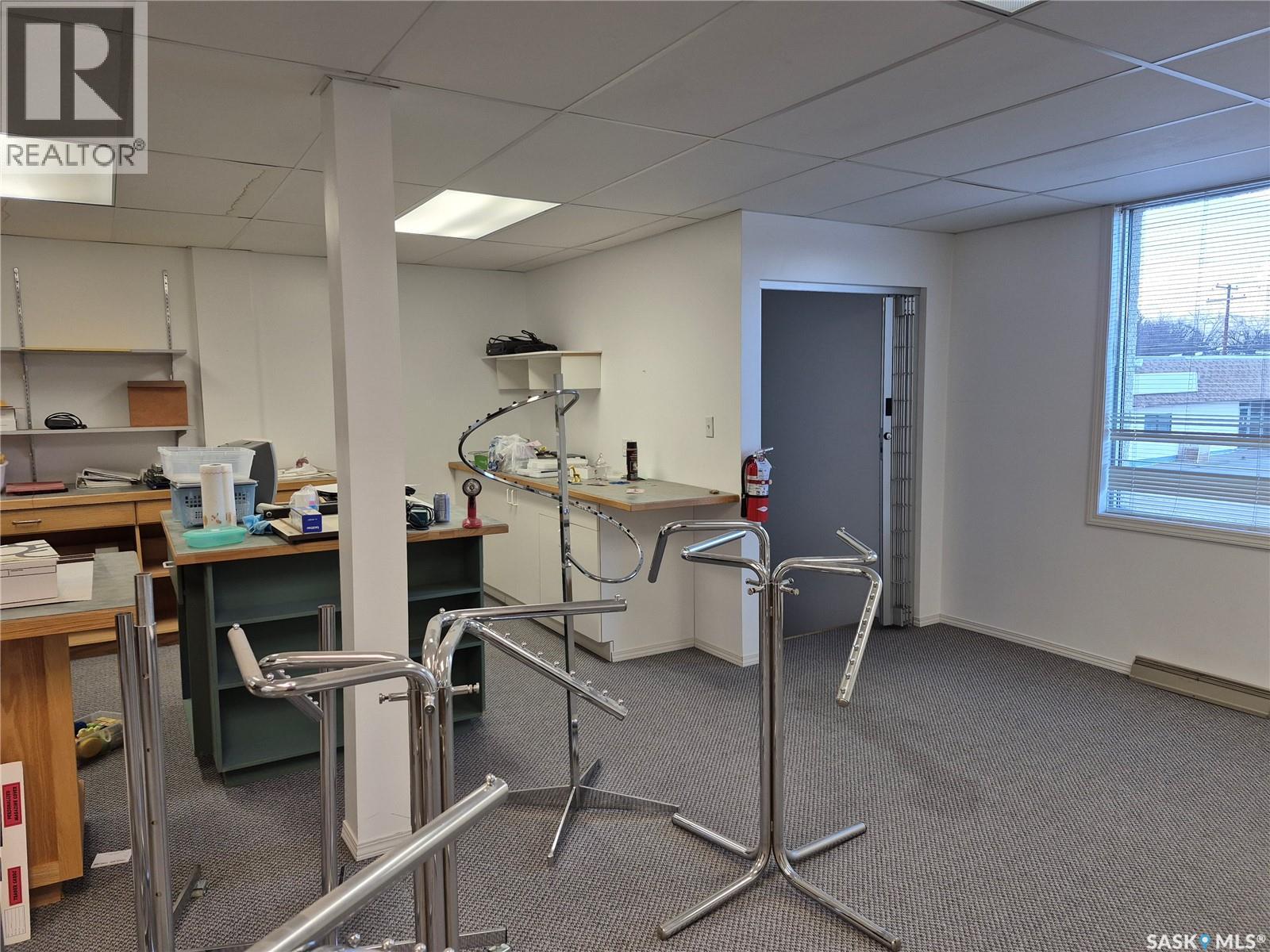 Shaunavon Liquor Store, Shaunavon, Saskatchewan  S0N 2M0 - Photo 27 - SK023990