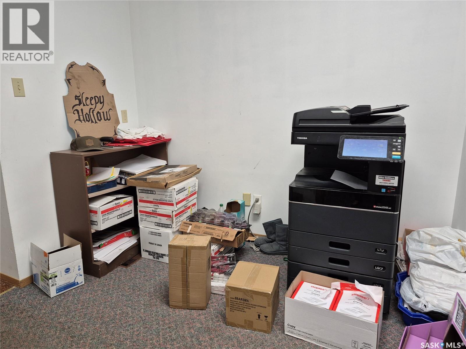 Shaunavon Liquor Store, Shaunavon, Saskatchewan  S0N 2M0 - Photo 29 - SK023990