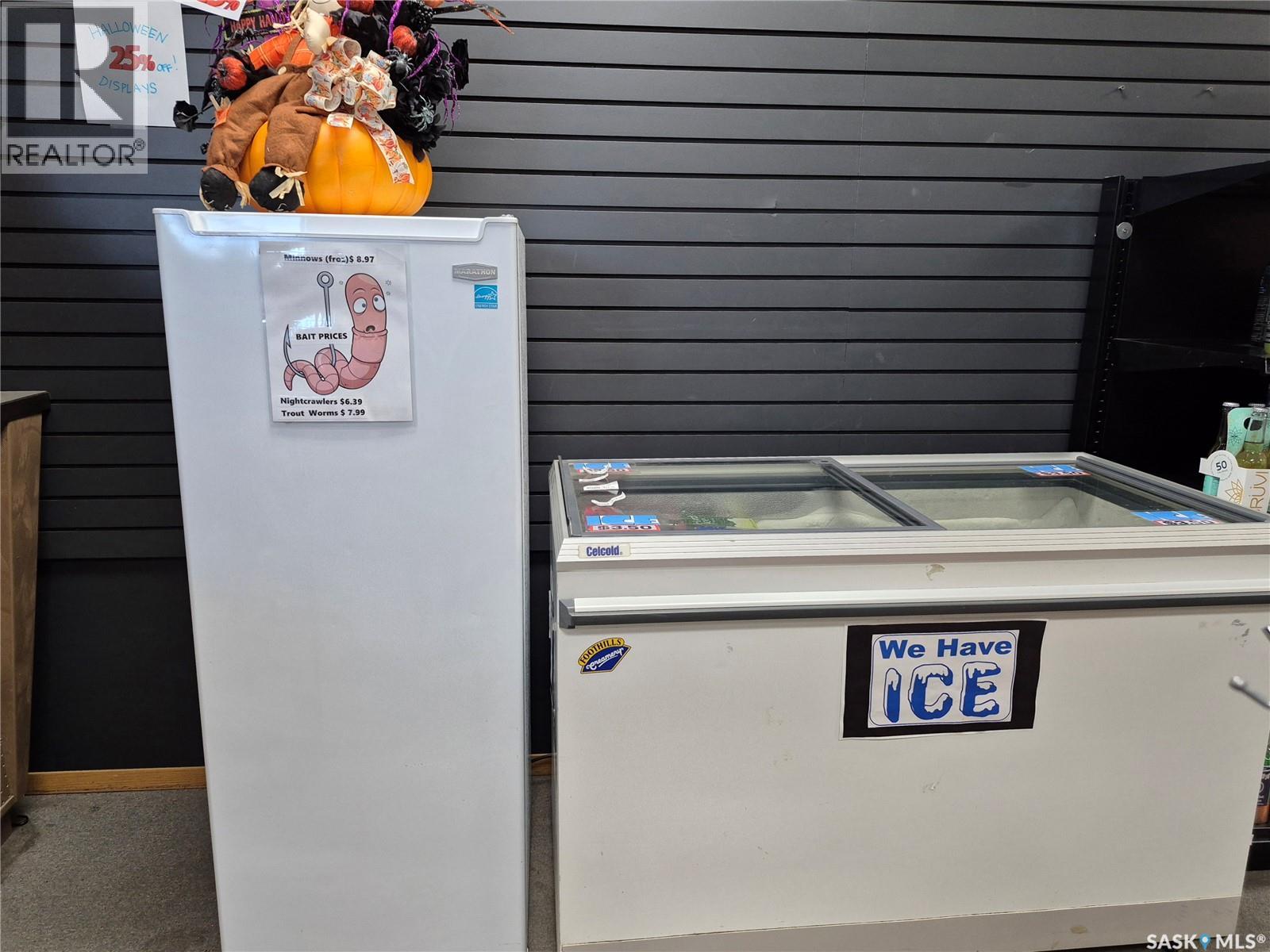 Shaunavon Liquor Store, Shaunavon, Saskatchewan  S0N 2M0 - Photo 34 - SK023990