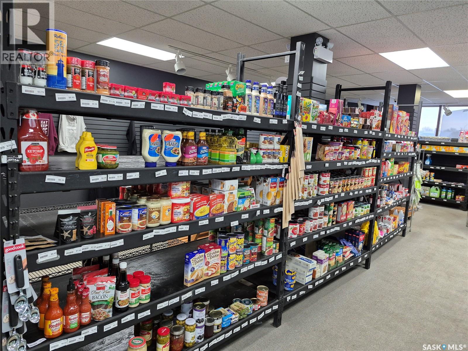 Shaunavon Liquor Store, Shaunavon, Saskatchewan  S0N 2M0 - Photo 4 - SK023990