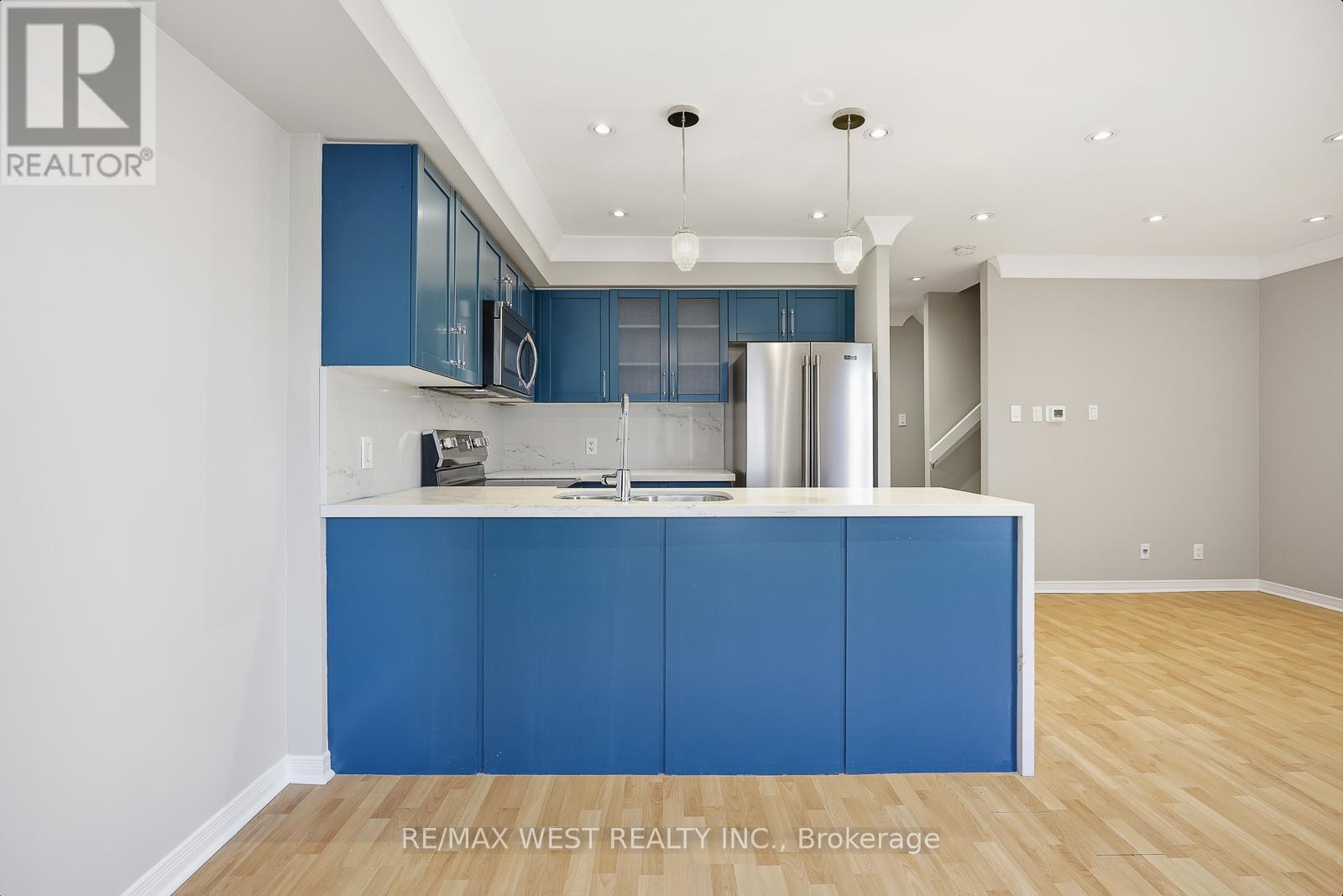 904 - 50 Western Battery Road, Toronto, Ontario  M6K 3P1 - Photo 11 - C12541628