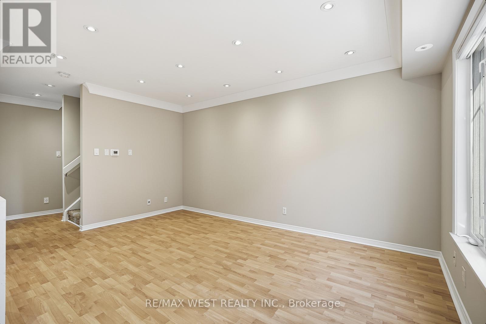 904 - 50 Western Battery Road, Toronto, Ontario  M6K 3P1 - Photo 9 - C12541628