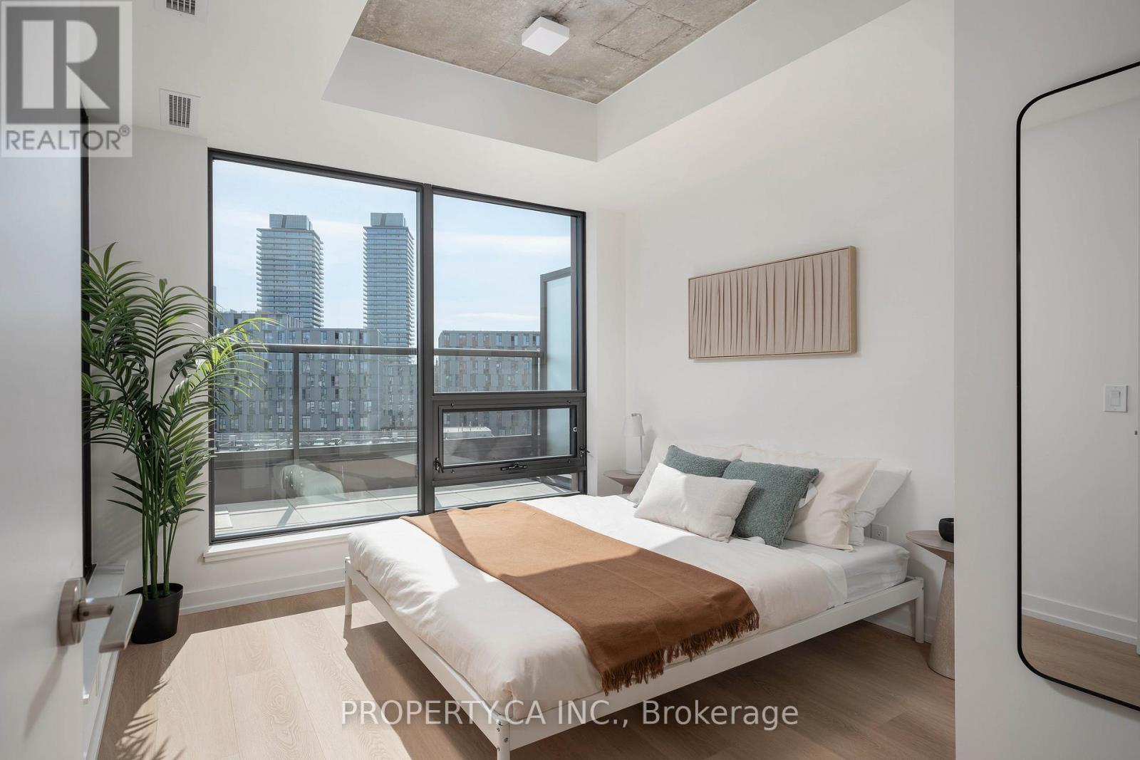 819 - 28 Eastern Avenue, Toronto, Ontario  M5A 0Y2 - Photo 9 - C12541682