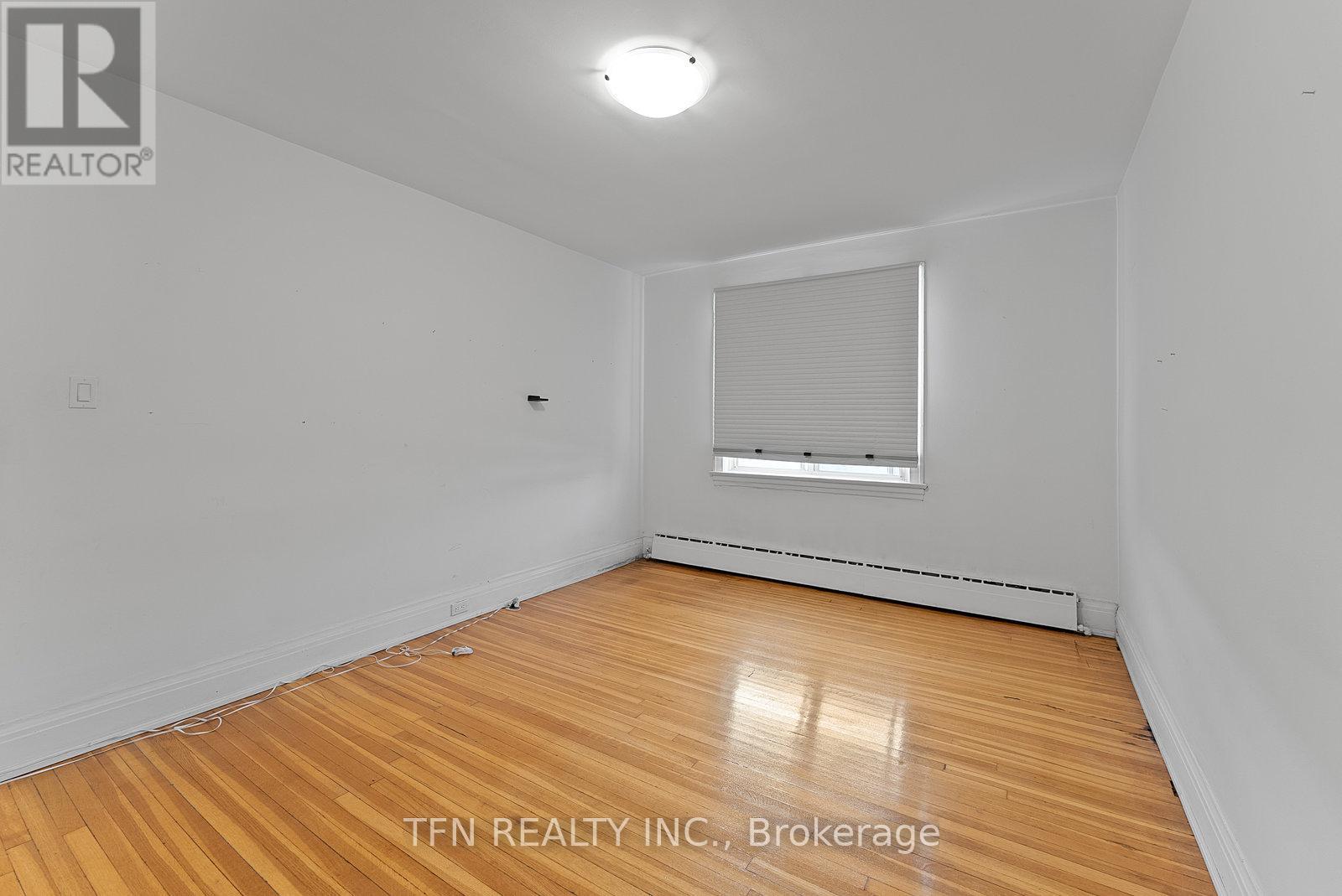 3 - 5 Crang Avenue, Toronto, Ontario  M6E 1A1 - Photo 15 - C12541696