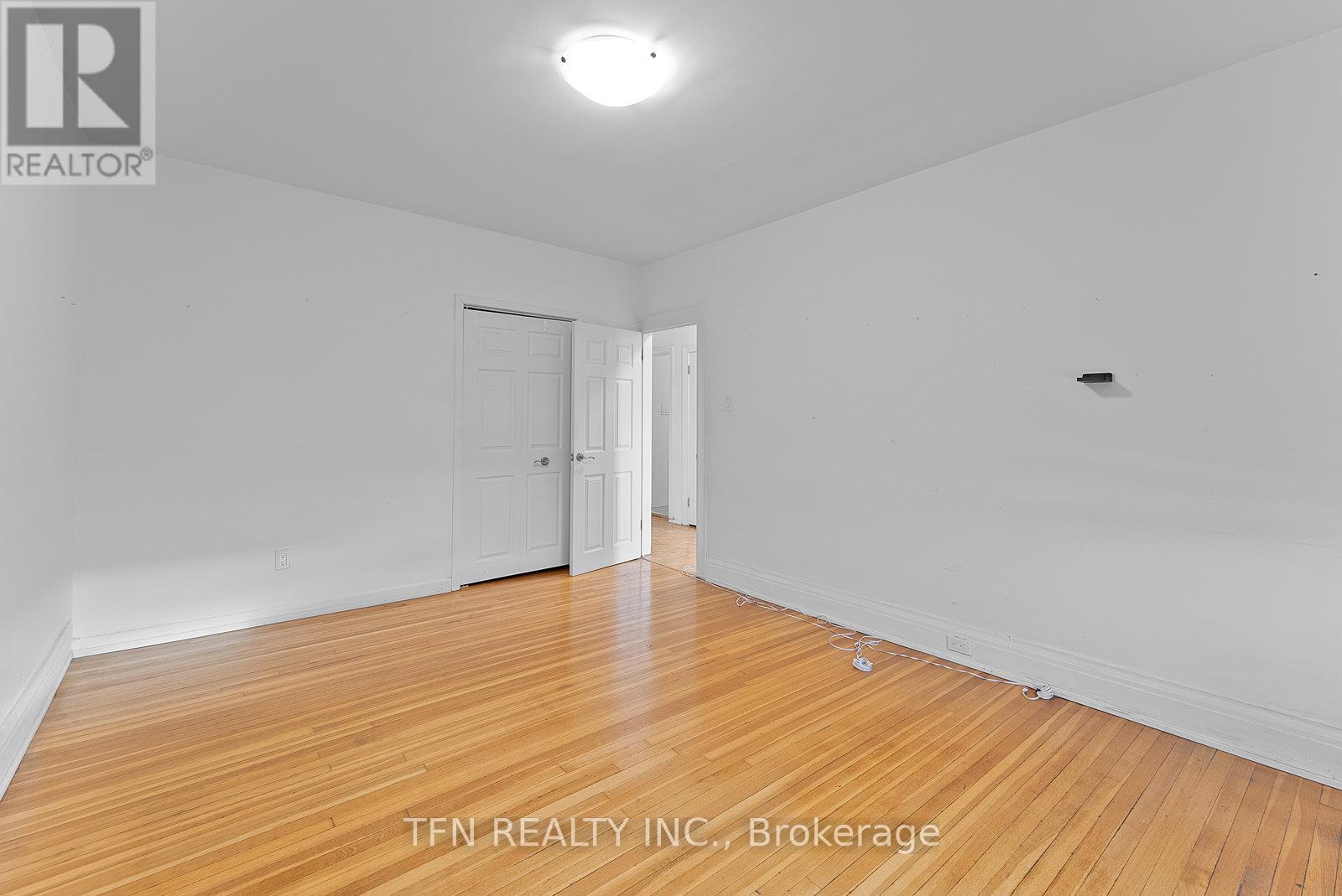 3 - 5 Crang Avenue, Toronto, Ontario  M6E 1A1 - Photo 16 - C12541696