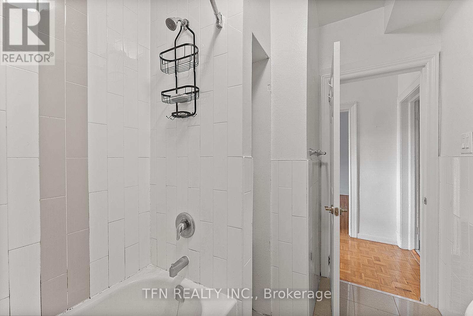 3 - 5 Crang Avenue, Toronto, Ontario  M6E 1A1 - Photo 19 - C12541696