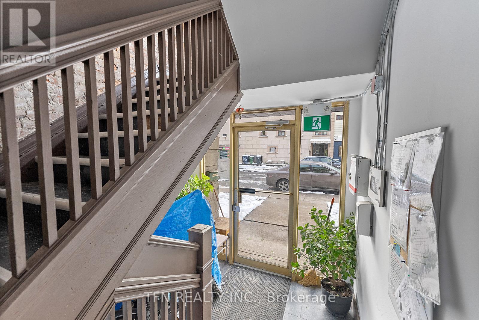 3 - 5 Crang Avenue, Toronto, Ontario  M6E 1A1 - Photo 20 - C12541696
