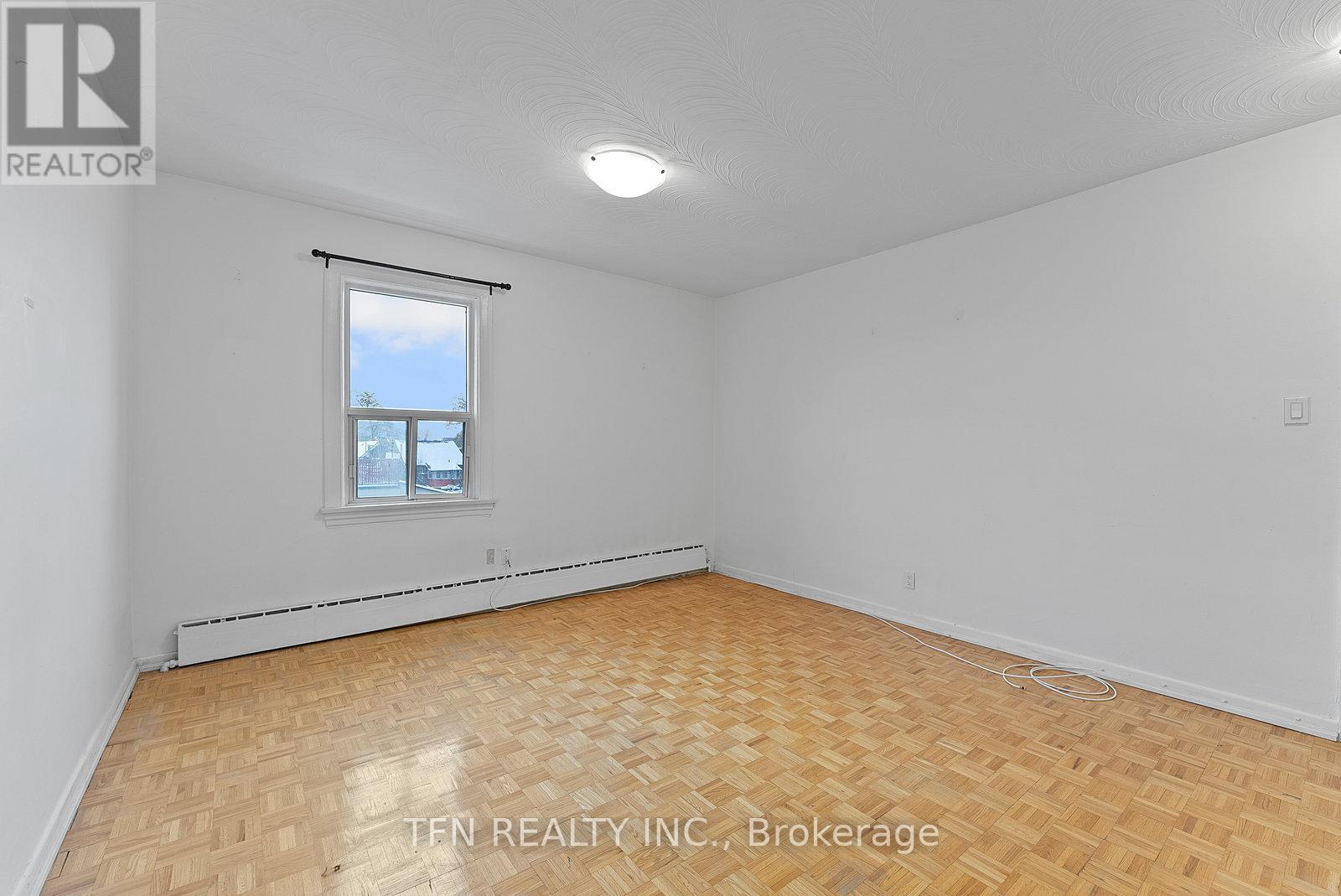 3 - 5 Crang Avenue, Toronto, Ontario  M6E 1A1 - Photo 23 - C12541696