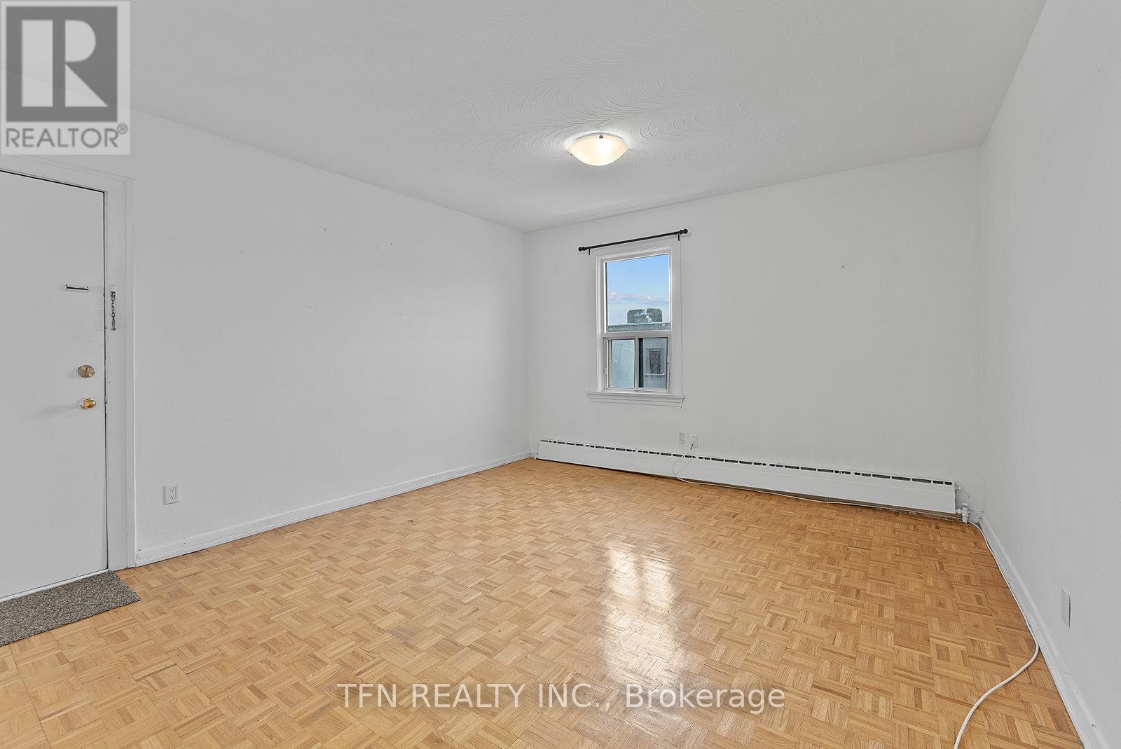 3 - 5 Crang Avenue, Toronto, Ontario  M6E 1A1 - Photo 28 - C12541696