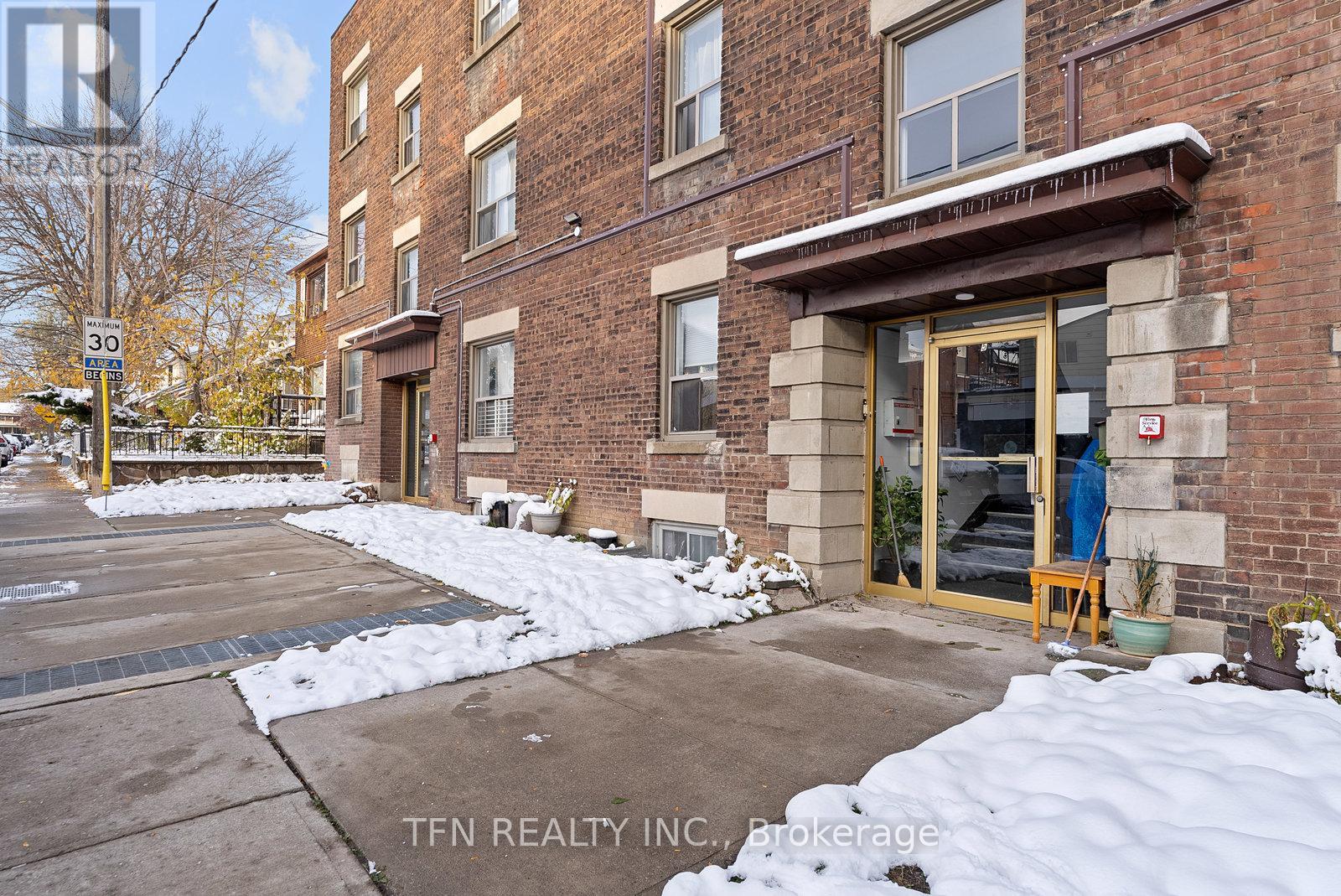 3 - 5 Crang Avenue, Toronto, Ontario  M6E 1A1 - Photo 5 - C12541696