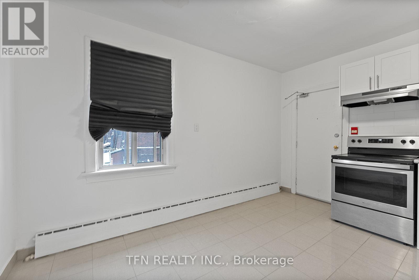 3 - 5 Crang Avenue, Toronto, Ontario  M6E 1A1 - Photo 6 - C12541696