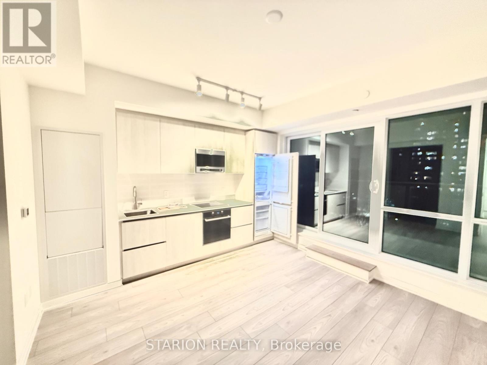 715 - 120 Broadway Avenue, Toronto, Ontario  M4P 0E9 - Photo 24 - C12541772