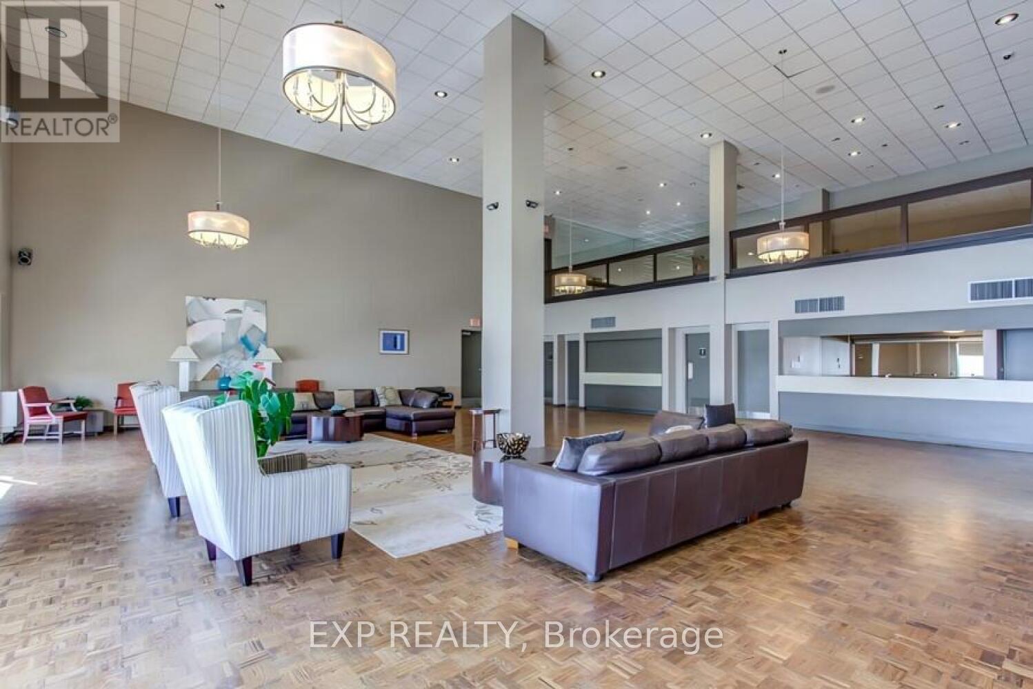 2017 - 33 Harbour Square, Toronto, Ontario  M5J 2G2 - Photo 23 - C12541820