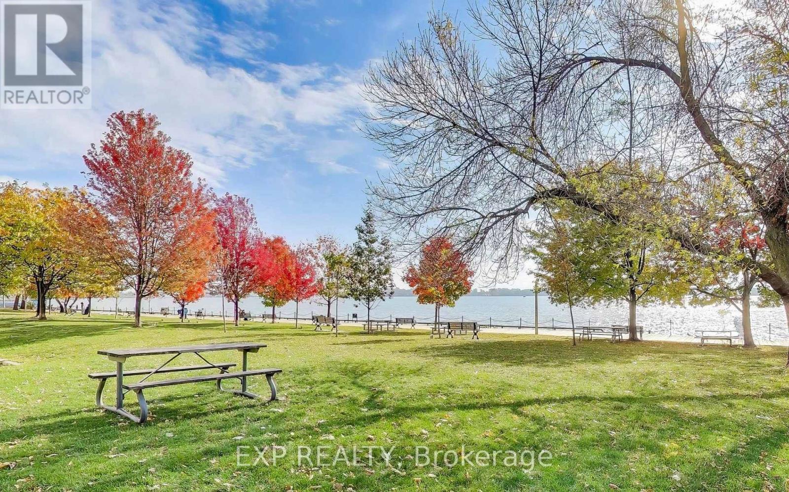 2017 - 33 Harbour Square, Toronto, Ontario  M5J 2G2 - Photo 29 - C12541820