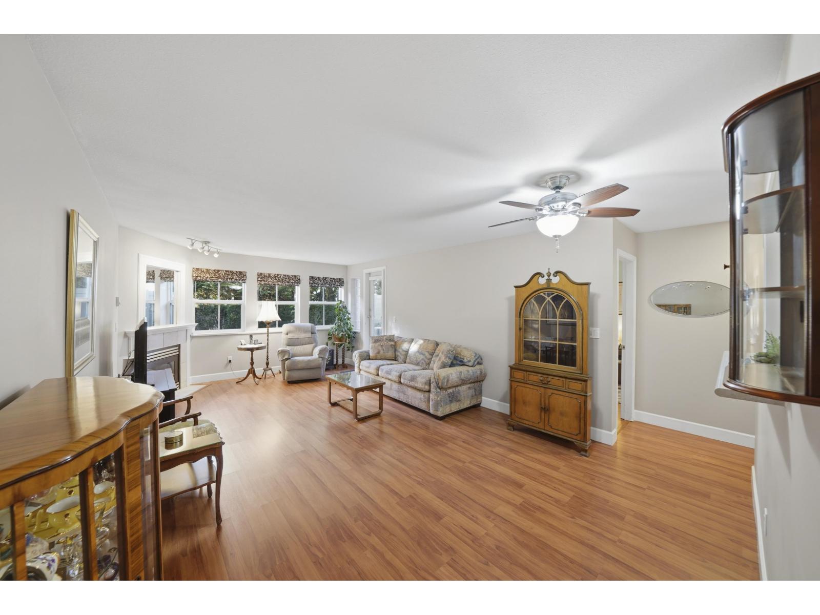 105 6385 121 Street, Surrey, British Columbia  V3X 3K6 - Photo 3 - R3067147