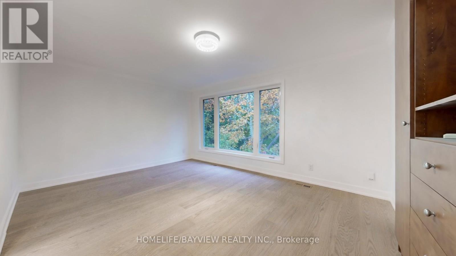 110 Roslin Avenue, Toronto, Ontario M4N 1Z4 - Photo 16 - C12521958