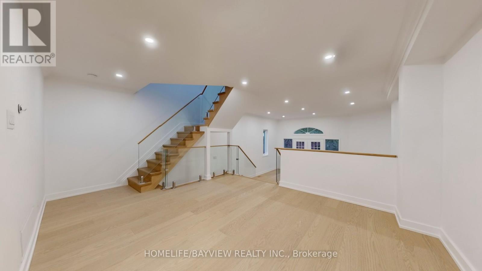 110 Roslin Avenue, Toronto, Ontario M4N 1Z4 - Photo 9 - C12521958