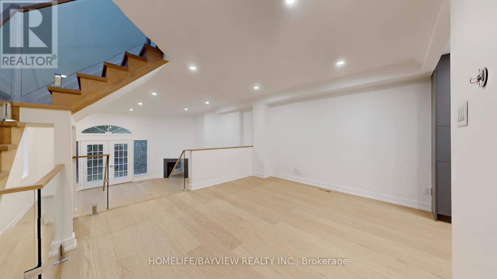 110 Roslin Avenue, Toronto, Ontario M4N 1Z4 - Photo 8 - C12521958