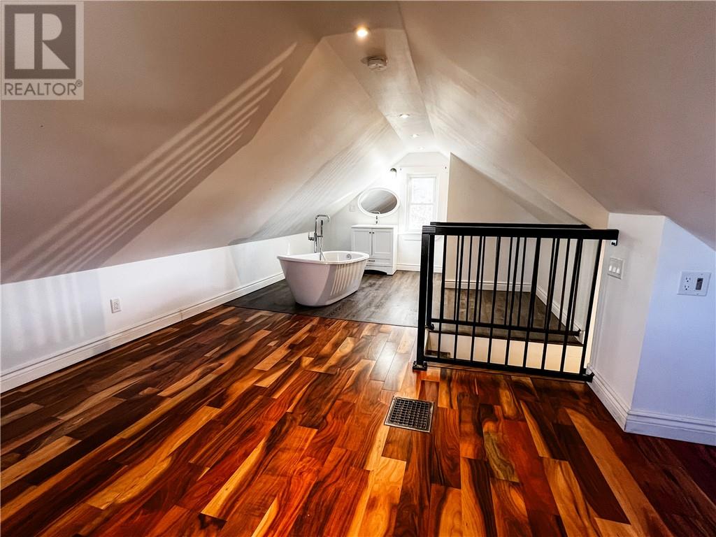 379 Ontario Street, Sudbury, Ontario P3E 4K3 - Photo 11 - 2125597