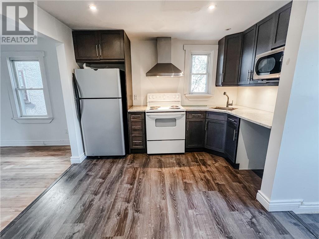 379 Ontario Street, Sudbury, Ontario P3E 4K3 - Photo 4 - 2125597