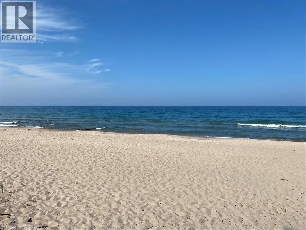 221 Tiny Beaches Road S, Tiny, Ontario  L0L 2J0 - Photo 18 - 40755546