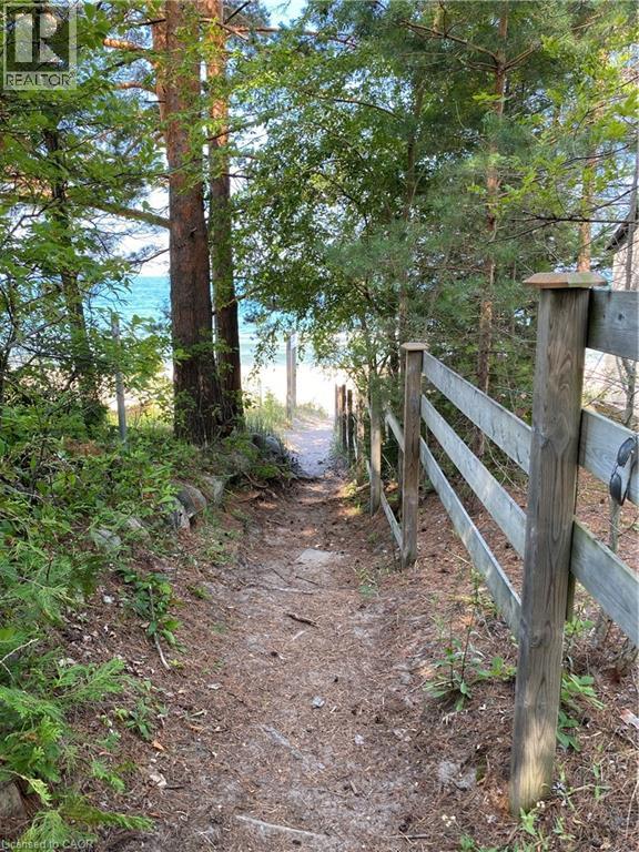 221 Tiny Beaches Road S, Tiny, Ontario  L0L 2J0 - Photo 16 - 40755546