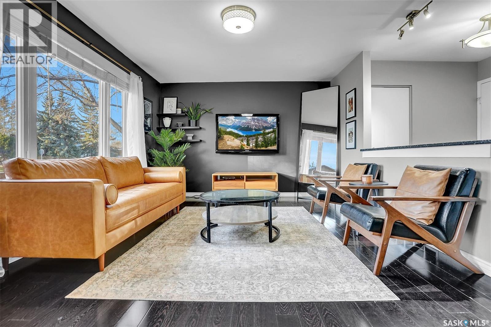 50 Newstead Avenue, Regina, Saskatchewan  S4X 1H2 - Photo 5 - SK023980